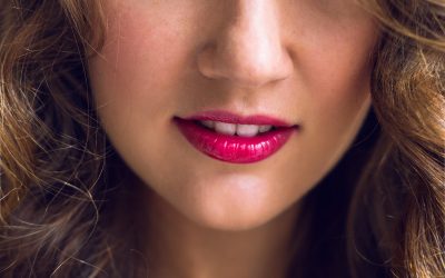 Harnessing the Power of Colour Choices in Beauty Applications in HEALTH AND SKINCARE / SOMATOLOGY / BEAUTY AND NAILS / HAIR AND BEAUTY / COSMETOLOGY / PROFESSIONAL MAKE-UP ARTISTRY