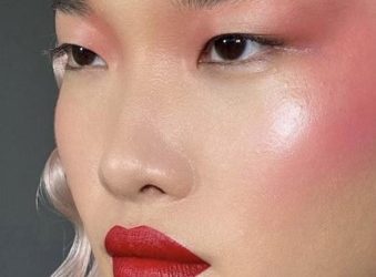 Blush Brilliance: A Comprehensive Guide to Blusher Trends for HEALTH AND SKINCARE / SOMATOLOGY / BEAUTY AND NAILS / HAIR AND BEAUTY / COSMETOLOGY / PROFESSIONAL MAKE-UP ARTISTRY Artists