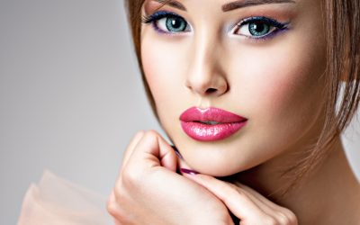 A Guide to Making Your Eyes Look Bigger with Makeup in HEALTH AND SKINCARE / SOMATOLOGY / BEAUTY AND NAILS / HAIR AND BEAUTY / COSMETOLOGY / PROFESSIONAL MAKE-UP ARTISTRY