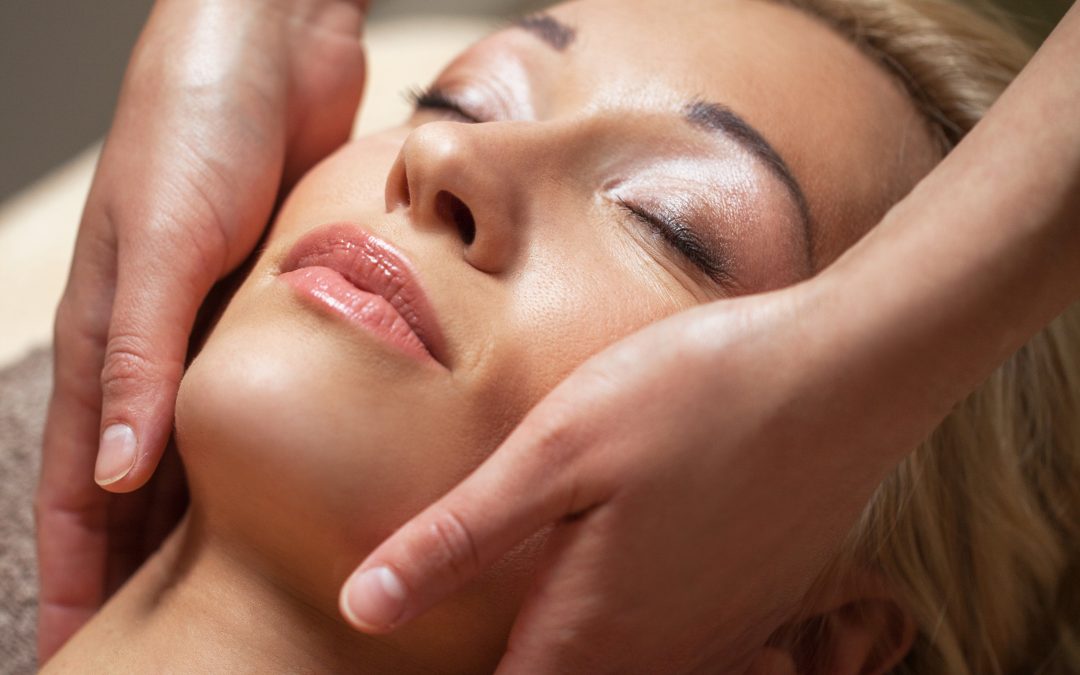 Harmony Unveiled: The Symbiosis of Massage and Beauty Rituals in HEALTH AND SKINCARE / SOMATOLOGY / BEAUTY AND NAILS / HAIR AND BEAUTY / COSMETOLOGY / PROFESSIONAL MAKE-UP ARTISTRY / MASSAGE TECHNOLOGY