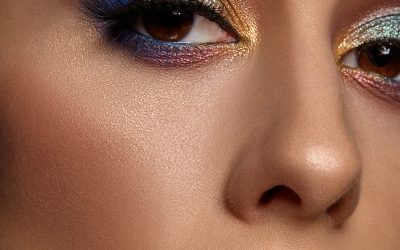 Gloss Over Matte: The Resurgence of Lip-gloss and Its Trending Appeal in HEALTH AND SKINCARE / SOMATOLOGY / BEAUTY AND NAILS / HAIR AND BEAUTY / COSMETOLOGY / PROFESSIONAL MAKE-UP ARTISTRY