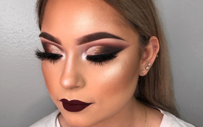 The art of blending eyeshadows in HEALTH AND SKINCARE / SOMATOLOGY / BEAUTY AND NAILS / HAIR AND BEAUTY / COSMETOLOGY / PROFESSIONAL MAKE-UP ARTISTRY