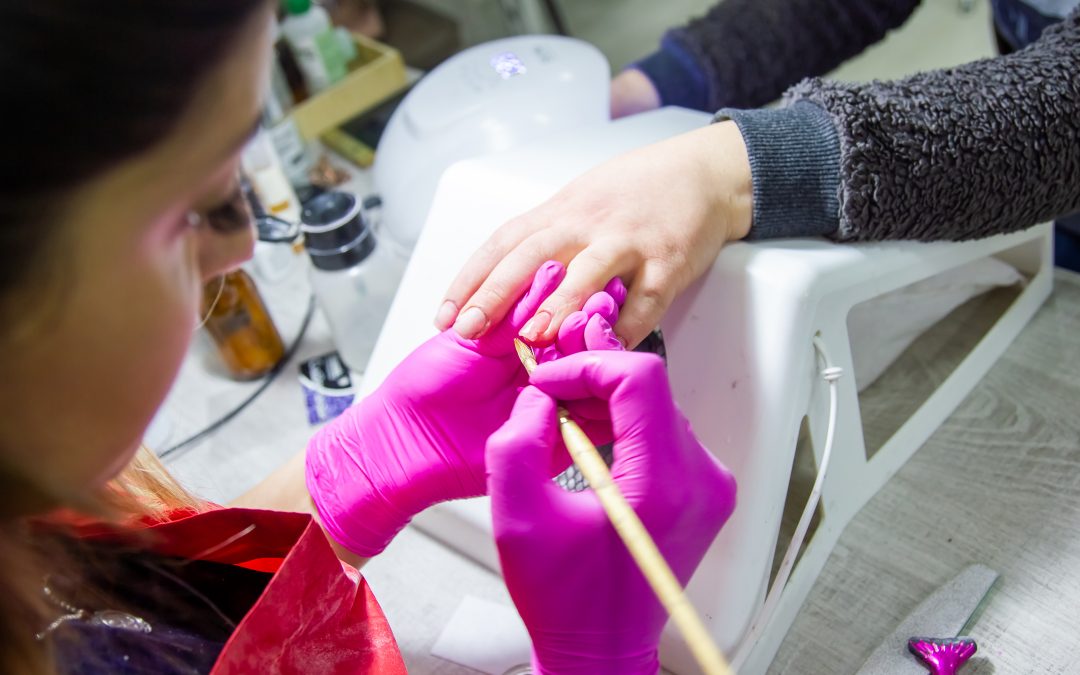 The Artistry of Sable-Haired Acrylic Brushes in HEALTH AND SKINCARE / SOMATOLOGY / BEAUTY AND NAILS / HAIR AND BEAUTY / COSMETOLOGY / PROFESSIONAL MAKE-UP ARTISTRY