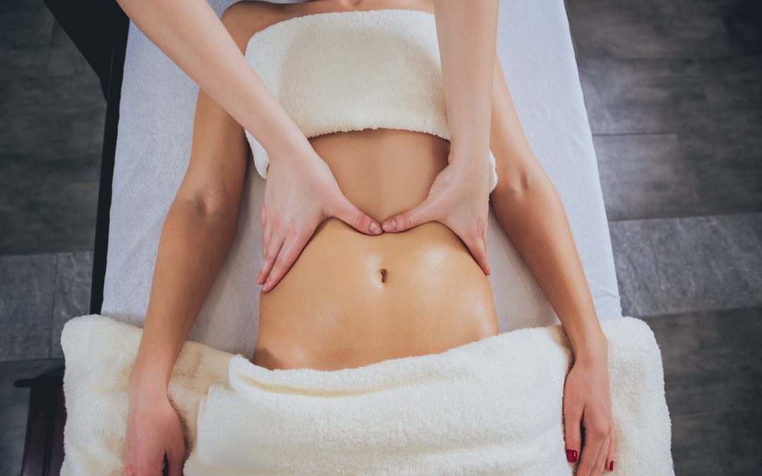 Abdominal Massage: Aiding Digestion and Relaxing Core Muscles, Enhancing Health and Skincare with HEALTH AND SKINCARE / SOMATOLOGY / BEAUTY AND NAILS / HAIR AND BEAUTY / COSMETOLOGY / MASSAGE TECHNOLOGY Insights