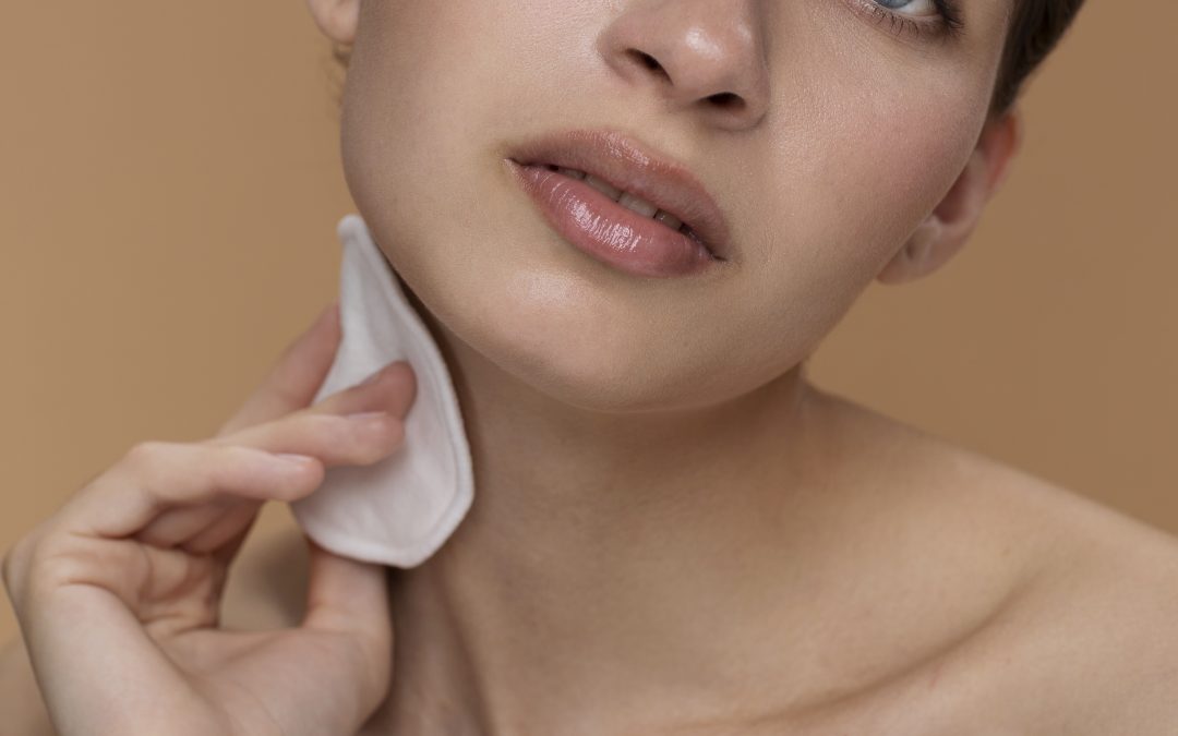 The Liberation of Skincare: Debunking the Myth of Toner’s Importance in HEALTH AND SKINCARE / SOMATOLOGY / BEAUTY AND NAILS / HAIR AND BEAUTY / COSMETOLOGY