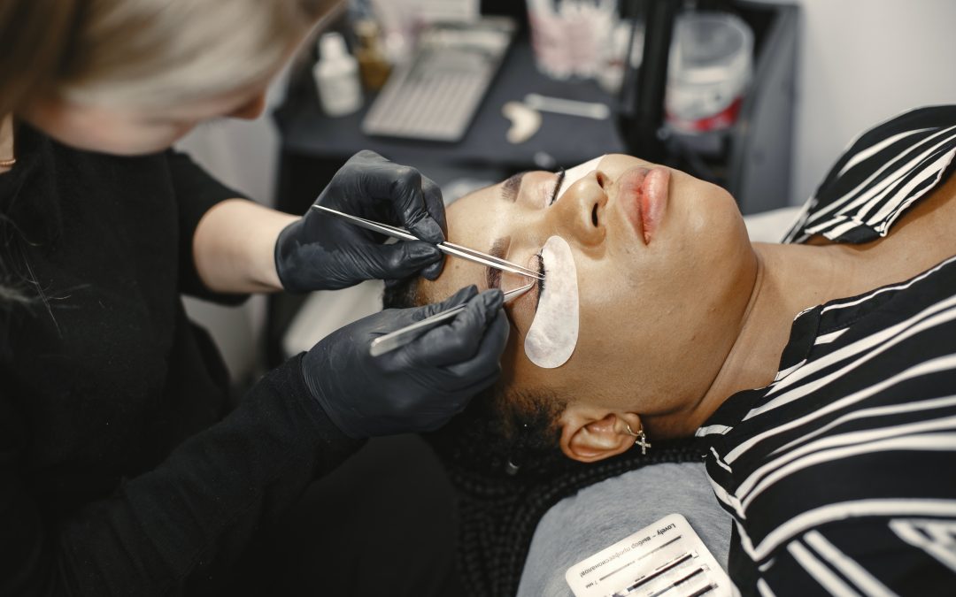 Spotlight on Major Lash Extension Events: A Premier Overview in HEALTH AND SKINCARE / SOMATOLOGY / BEAUTY AND NAILS / HAIR AND BEAUTY / COSMETOLOGY / PROFESSIONAL MAKE-UP ARTISTRY